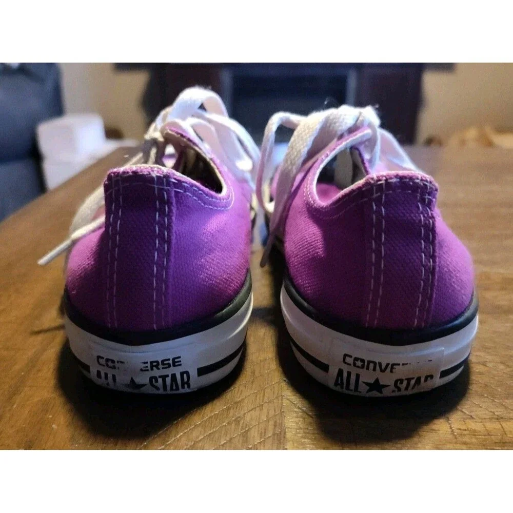 CONVERSE All Star Fuchsia Girls Size 3 Canvas Low Tennis Sneaker